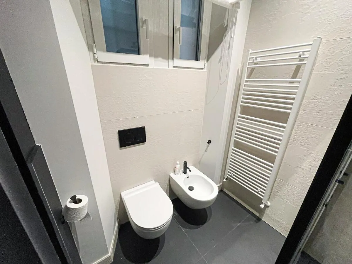 Appartement Luxury Penthouse - 5 Min To Duomo à Milan